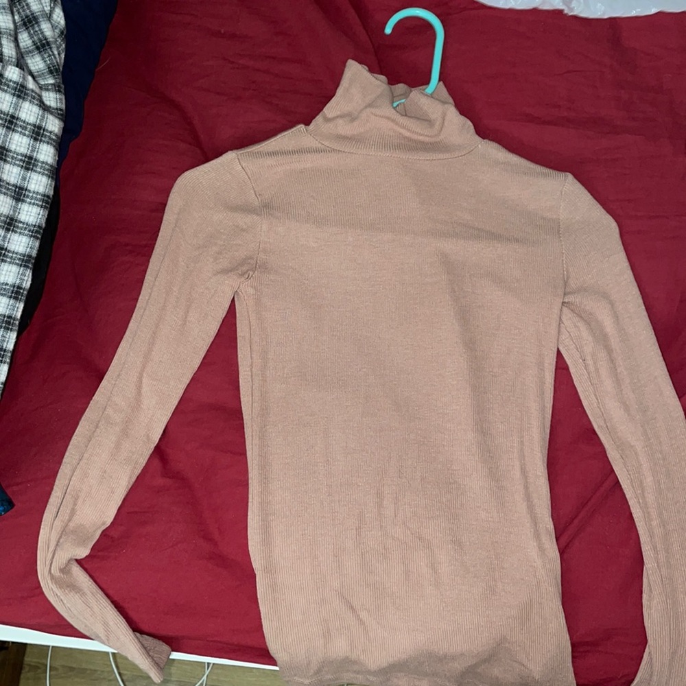 Turtle neck sweater